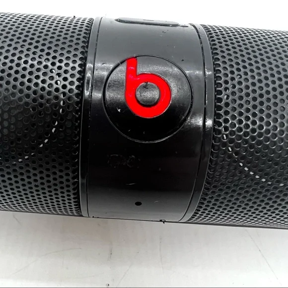 Beats by Dr. Dre Pill Speaker Wireless Bluetooth Black Tested Working #6. - Picture 2 of 9
